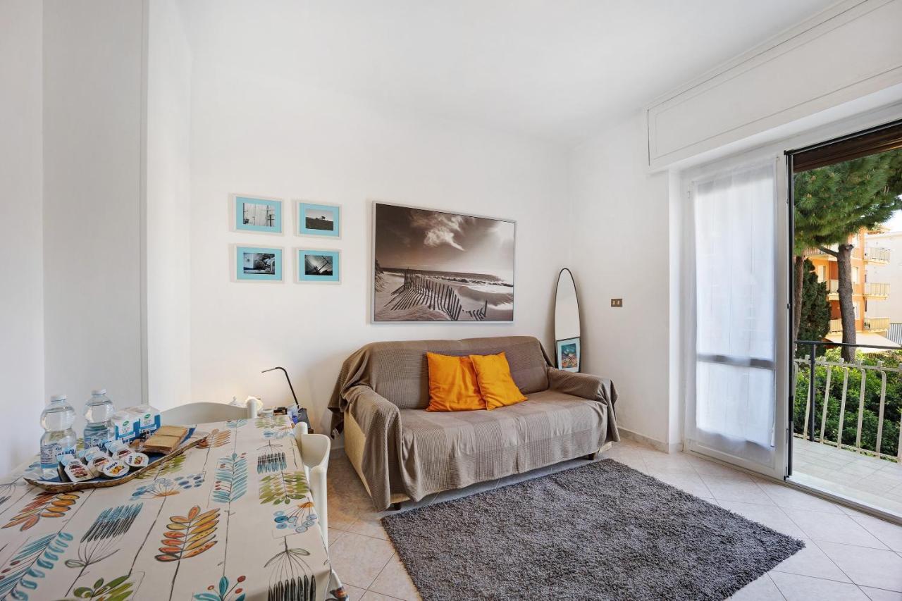 Casa Serena 12 Bordighera Exterior photo